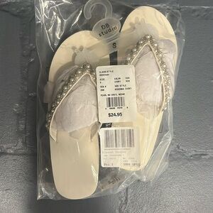 David’s bridal flip flops. Size small . New in box